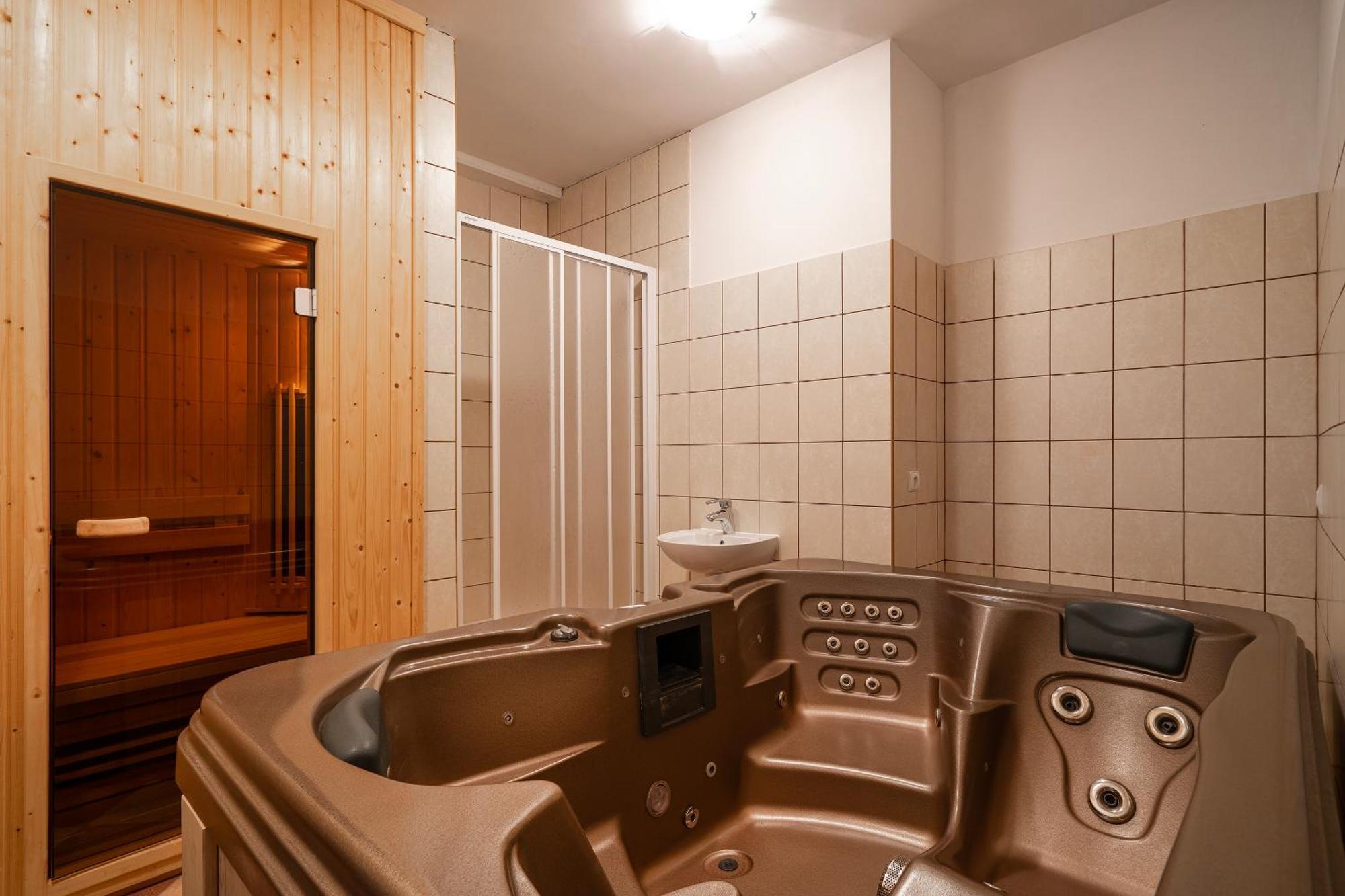 Pensjonat Pirat Jastrzębia Góra Exterior foto